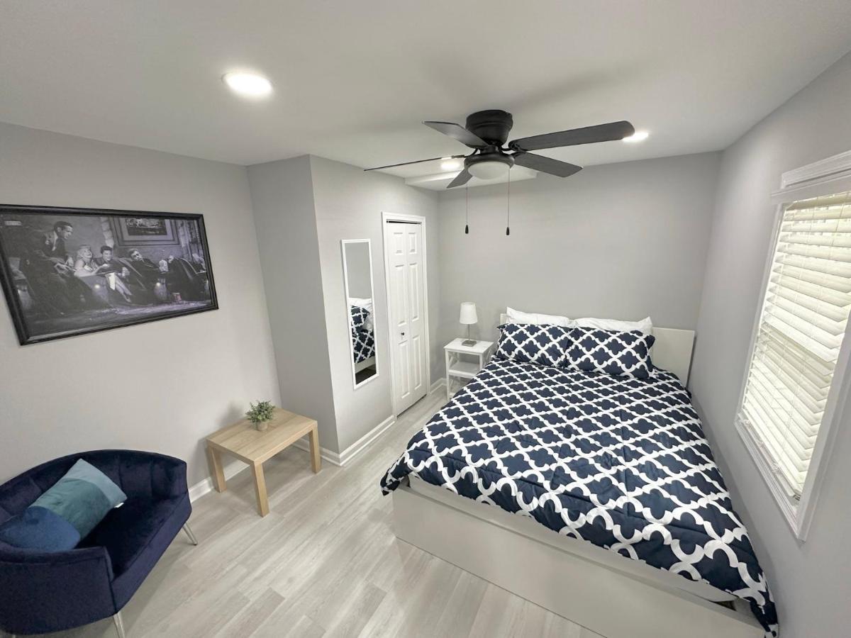 Cottage In Heart Of Colonial Beach, 7 Mins Walk To The Beach Luaran gambar
